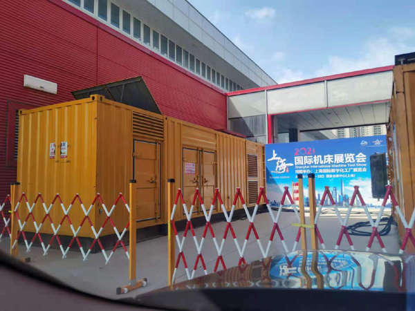 德江发电车出租-发电机无电压或电压太低怎么办？