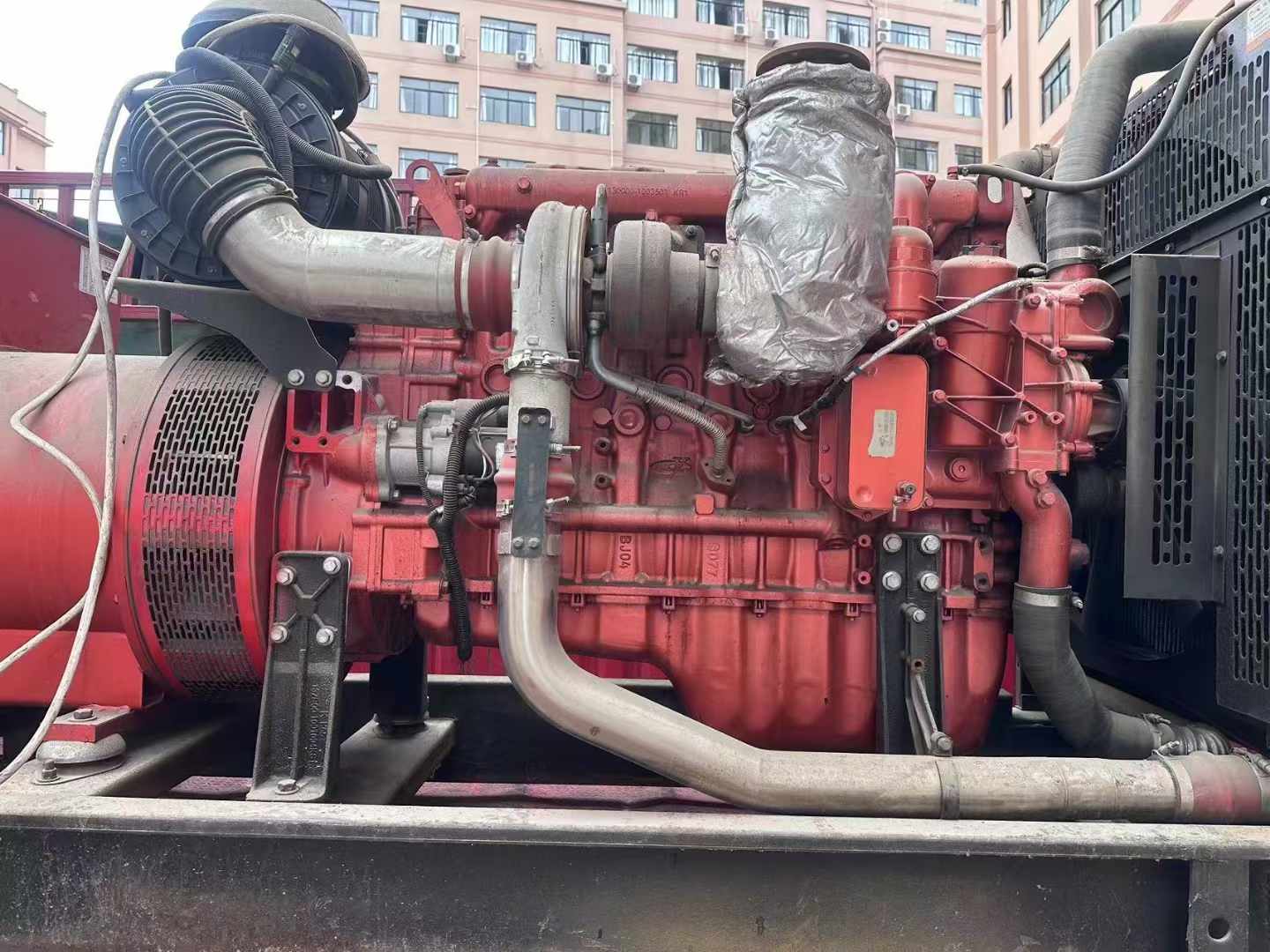 德江如何选择适合 600kW 柴油发电机组的过载保护器？